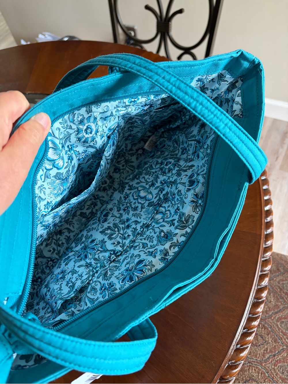 Vera Bradley Teal Quilted Tote with Floral Interior - Picture 7 of 8